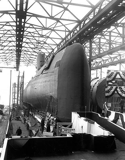 1952 год. Заложен киль для атомной подводной лодки USS Nautilus