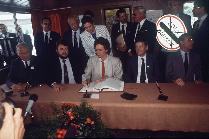 1985 год. В Шенгене (Люксембург) был подписан договор между пятью европейскими государствами, получивший название «Шенгенского соглашения»