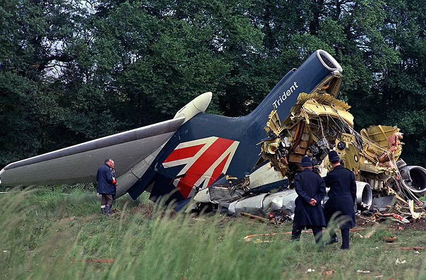 1972 год. Катастрофа самолета «Трайдент» под Лондоном (Великобритания). Погибли 118 человек
