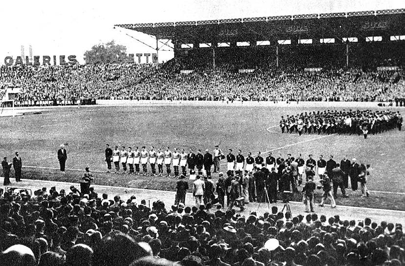 В 1938 году во Франции в 1/8 финала сборная Венгрии обыграла Голландскую Ост-Индию со счетом 6:0, а в 1/4 финала команда Швеции забила кубинцам восемь безответных мячей