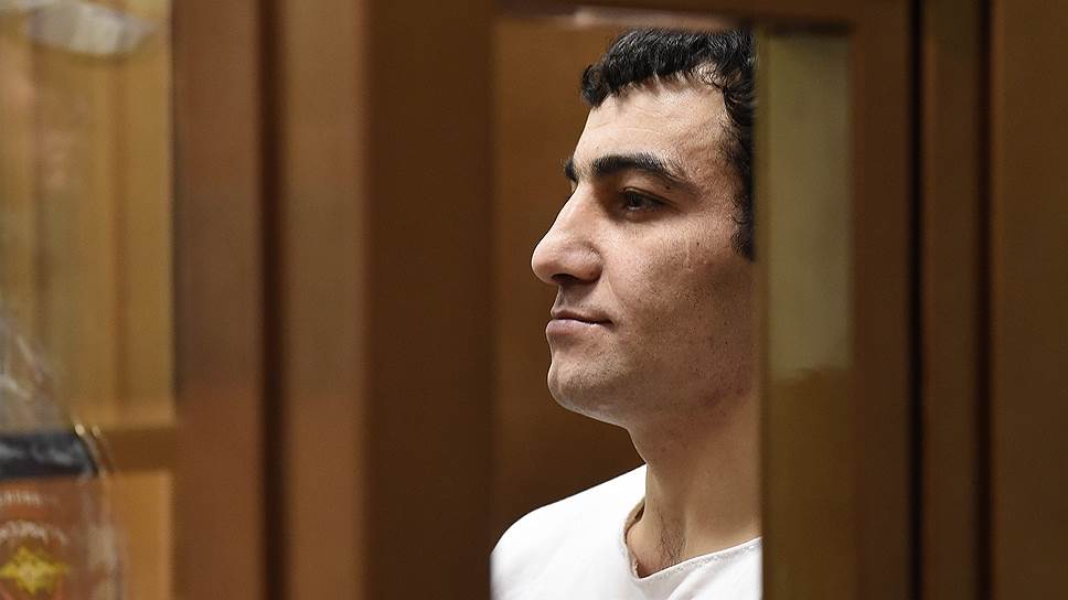 Как обвиняемому в убийстве Егора Щербакова запросили 18 лет