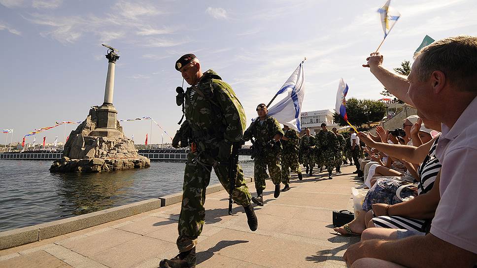 Военно-спортивный праздник в Севастополе
