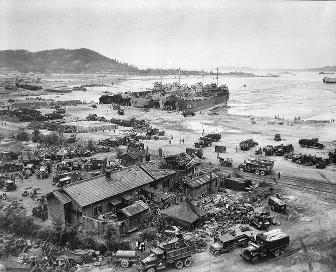 1950 год. Корейская война: вооруженные силы США начали Инчхонскую десантную операцию