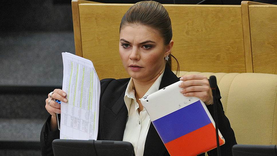 Почему Алина Кабаева ушла из Госдумы