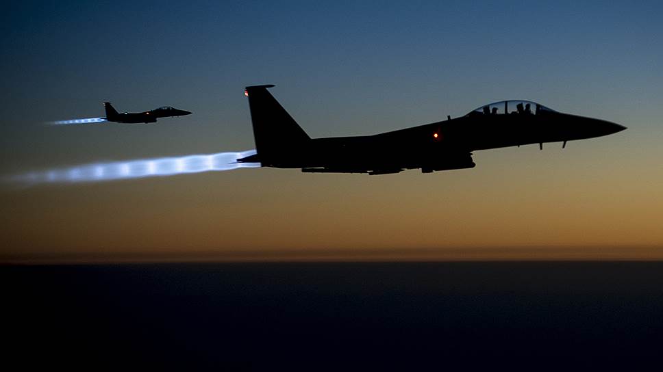 23 сентября. ВВС США совершили первые удары по боевикам «Исламского государства» на территории Сирии