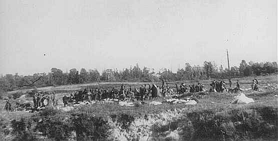 Только 29 и 30 сентября 1941 года в Бабьем Яре были расстреляны 33771 человек (малолетних детей не считали)
