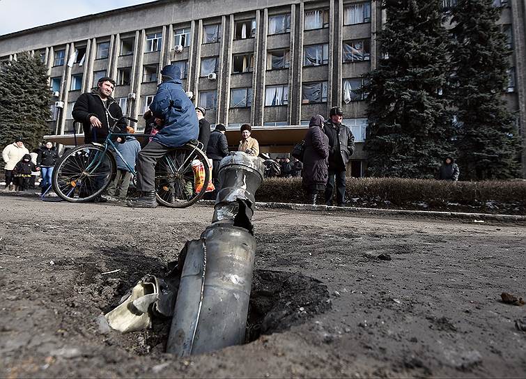 24 февраля 2015 года. В ЛНР сообщили об отводе украинских войск