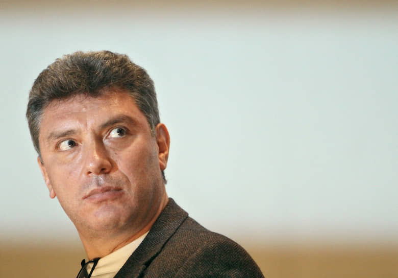 Интервью с Борисом Немцовым в субботнем эфире телеканала «Россия 1» в 2012 году эксперты посчитали сенсацией. Политик озвучил требования внесистемной оппозиции, заявленные на митинге на проспекте Сахарова. Это было первое его появление на федеральном ТВ за несколько лет