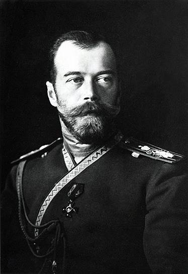 1905 год. Обнародован манифест Николая II (на фото) «Об усовершенствовании государственного порядка», гарантирующий народу «незыблемые основы гражданской свободы», неприкосновенность личности, свободу совести, слова, собраний и союзов