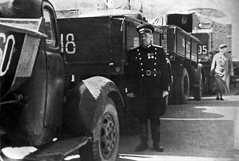 1952 год. Инспектор ГАИ в Оренбурге