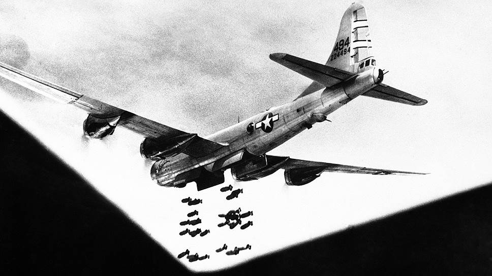 1944 год. Вторая мировая война, бомбардировка Токио. Налет на японскую столицу осуществляли 88 американских самолетов