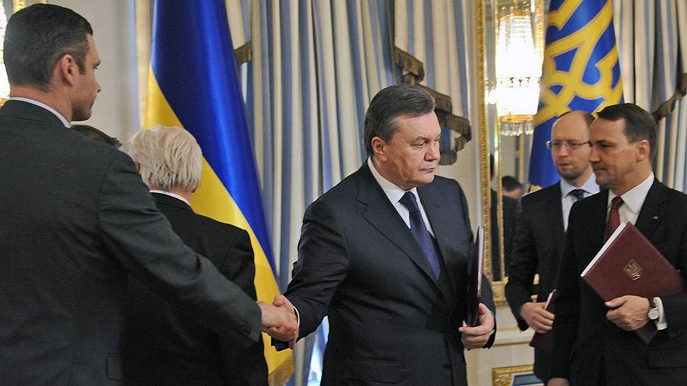 19 февраля. Виктор Янукович призвал оппозицию отказаться от применения силы на Майдане. Президент Украины и лидеры оппозиции объявили перемирие, но радикалы из движения «Правый сектор» назвали эту договоренность фальшивой. Утром на Майдане вновь начались столкновения между сторонниками оппозиции и силовиками