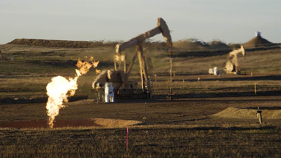 Почему цена на нефть начала падать