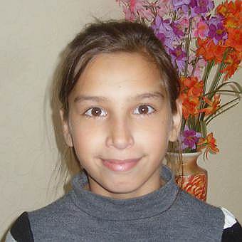 Анна М. Ивановская область, родилась в июне 2002 года 