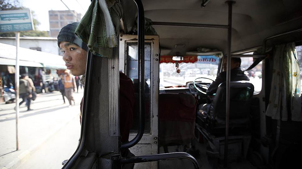 Пока что водителями автобусов работают мужчины, только одна женщина работает кондуктором, однако в будущем власти планируют нанять больше женщин-водителей, несмотря на то, что таковых найти непросто 