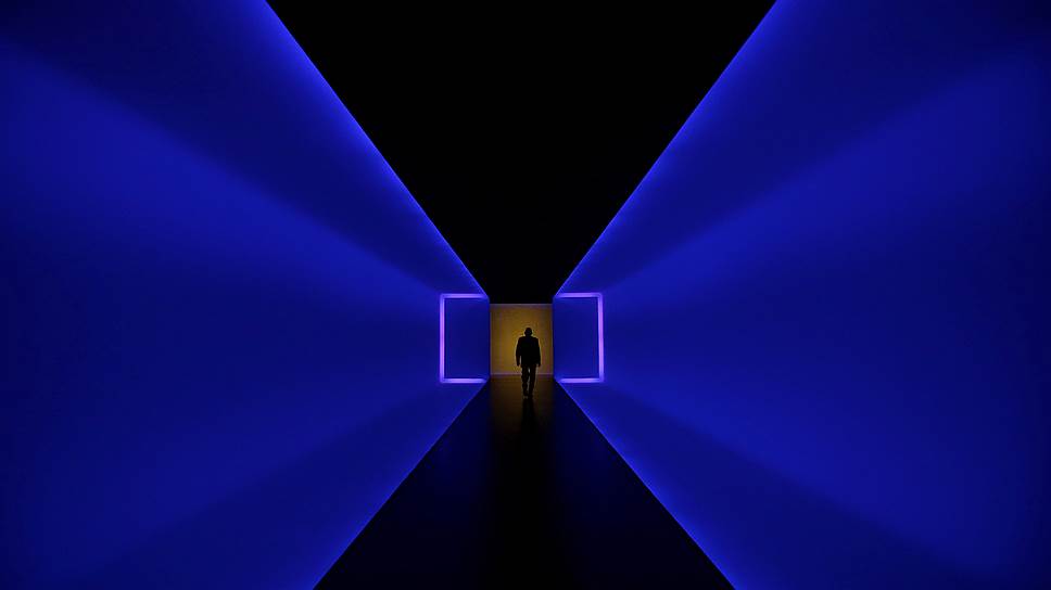 Хьюстон, США. Коридор, соединяющий здания городского Музея изящных искусств