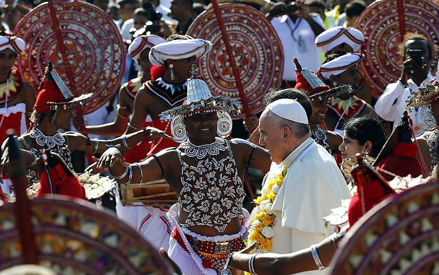 13 января папа Римский Франциск I начал свою поездку по Азии
&lt;br>13 января. Шри-Ланка