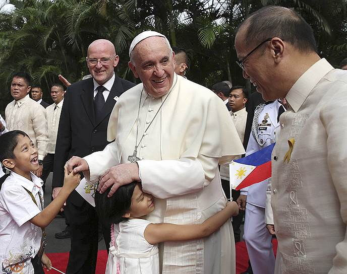 Кроме того, в Филиппинах папа Фринциск встретился с молодежью