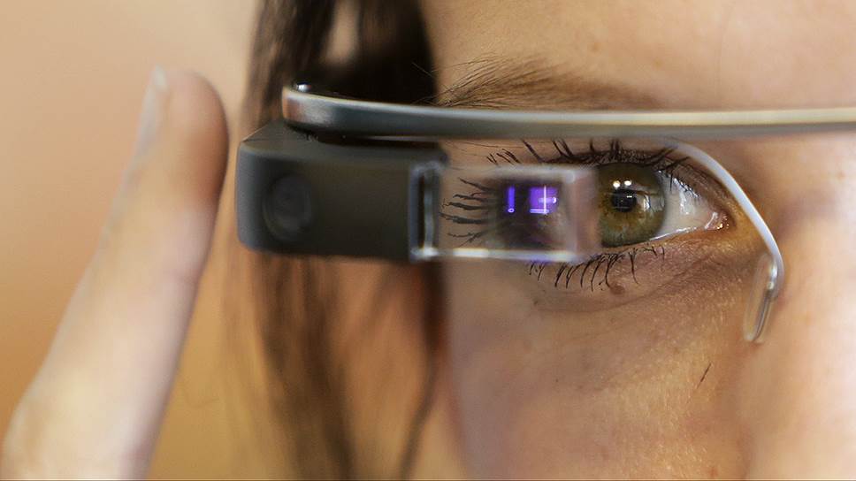 Почему Google Glass провалил продажи