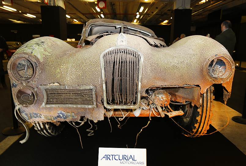 Среди найденных машин оказался Talbot Lago T26 Grand Sport SWB Saoutichik  (на фото), который некогда принадлежал египетскому королю Фаруку