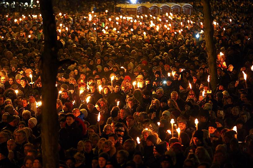 Копенгаген, Дания. Митинг памяти по людям, погибшим при атаке на синагогу