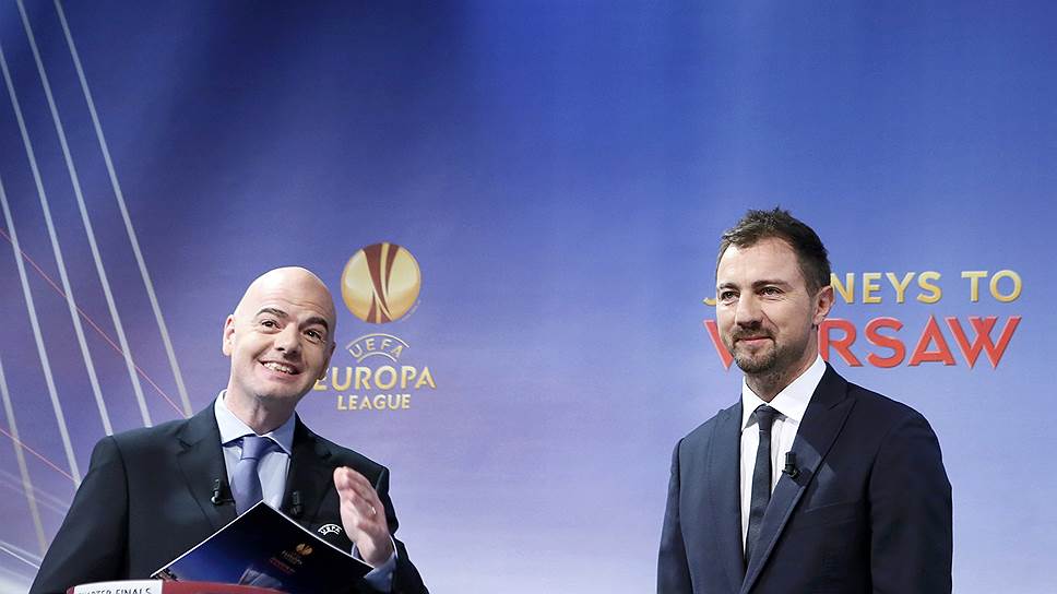 Генеральный секретарь UEFA Джанни Инфантино (слева) и посол UEFA Ежи Дудек
