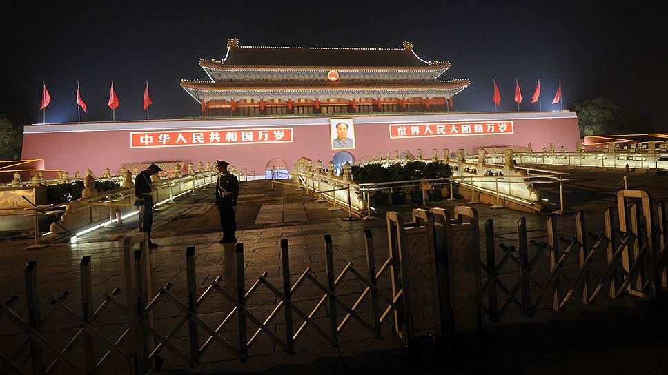 Почему западные лидеры не спешат в Пекин