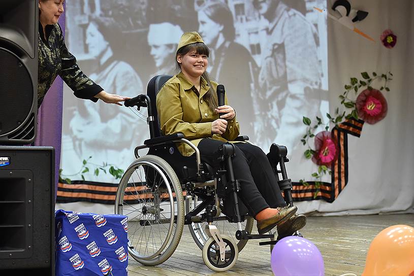 Воспитанница детского дома спела песню «Катюша» 