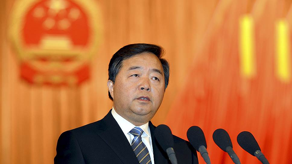 Китайские власти приговорили очередного коррупционера