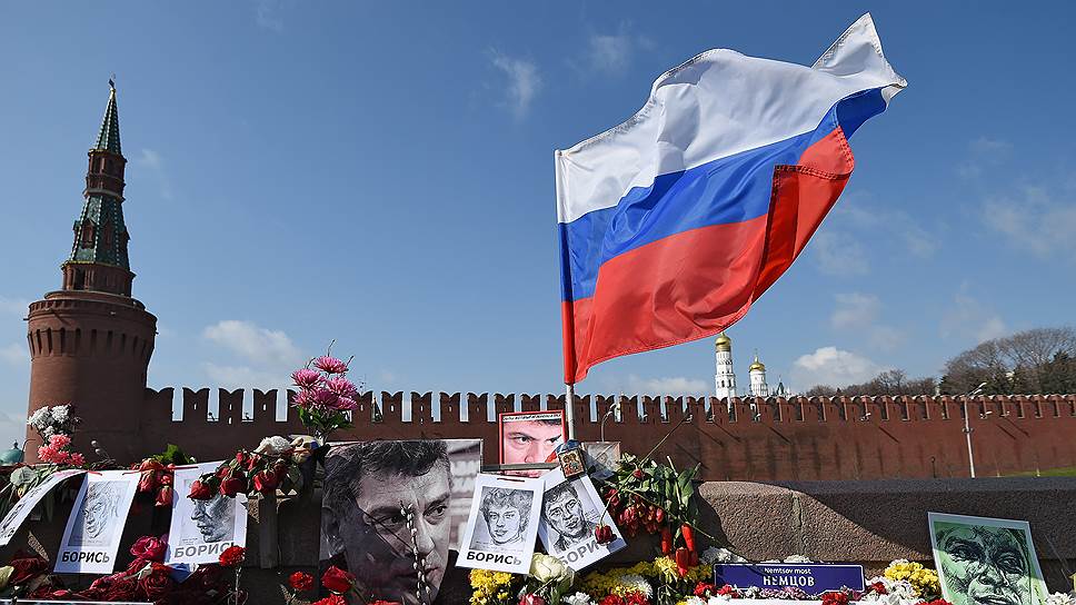 Адвокаты Бориса Немцова вступают в следствие