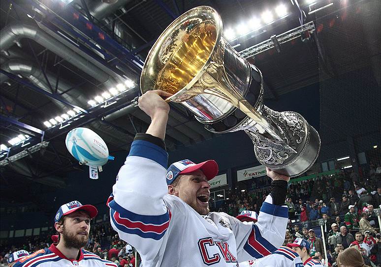 3 место: СКА (13 баллов)&lt;br>Восемь побед в play-off чемпионата КХЛ (5 бонусных очков за выигрыш Кубка Гагарина)