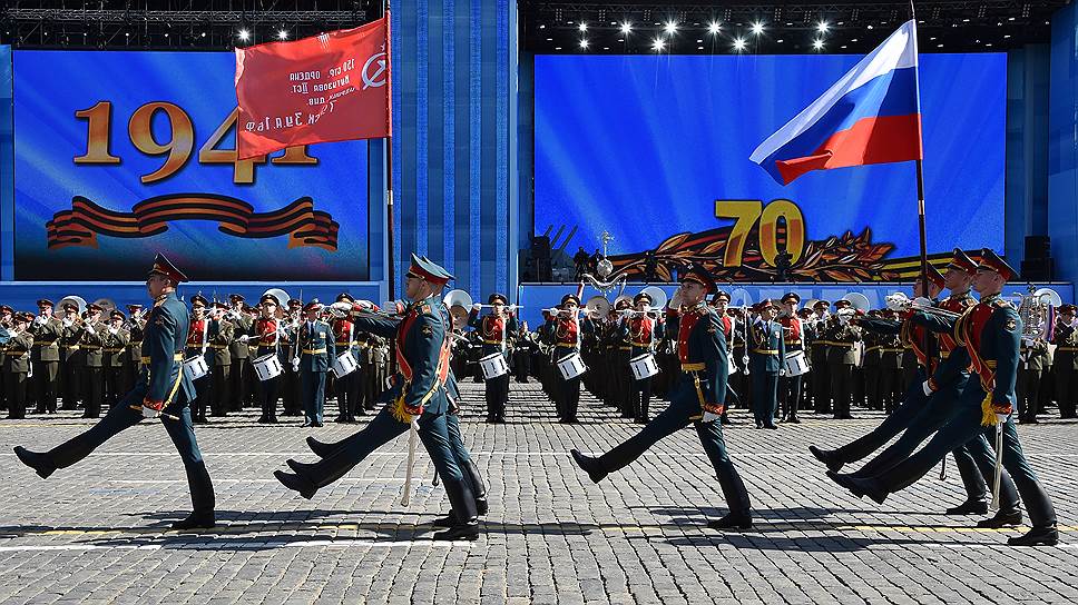 В ходе репетиции по Красной площади прошли более 16 тыс. военнослужащих