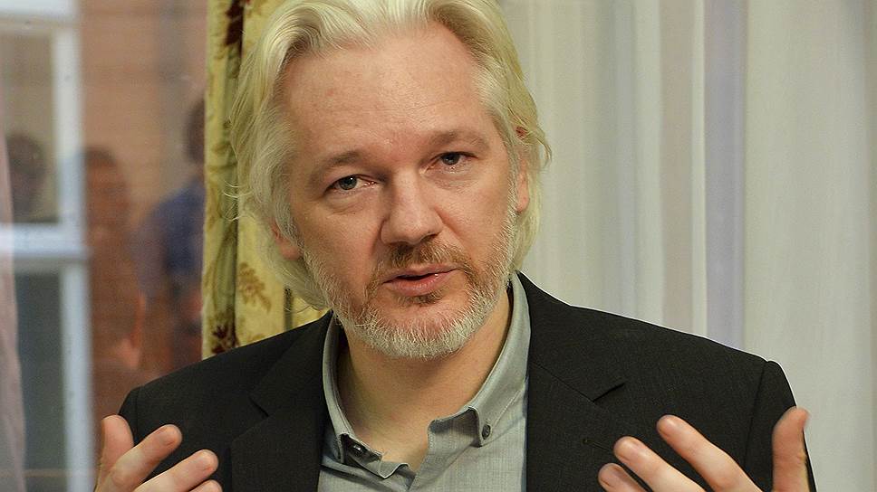 Почему создателя WikiLeaks планировали вывезти из Лондона диппочтой