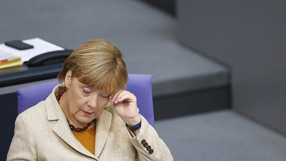 Рейтинг Ангелы Меркель упал до четырехлетнего минимума