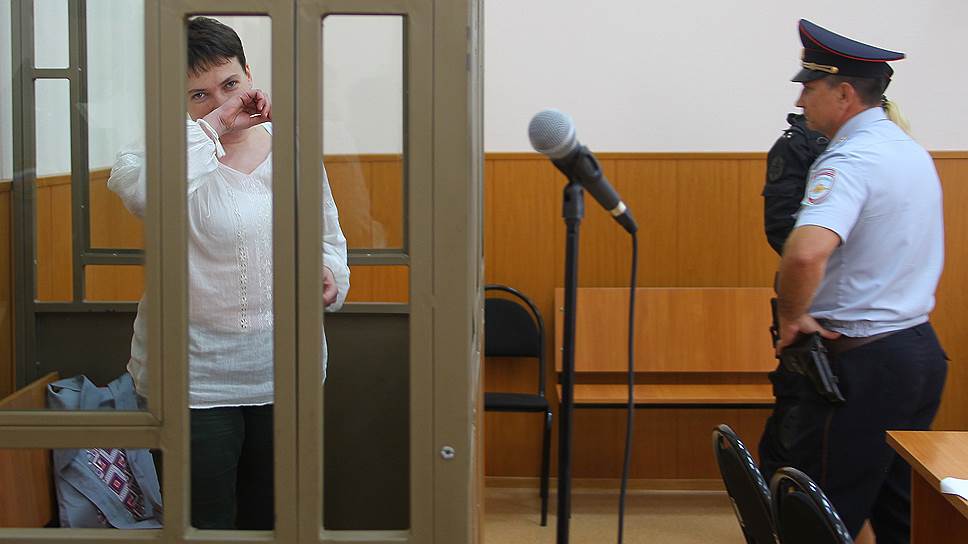 29 сентября. Начались слушания по существу дела украинской военнослужащей Надежды Савченко