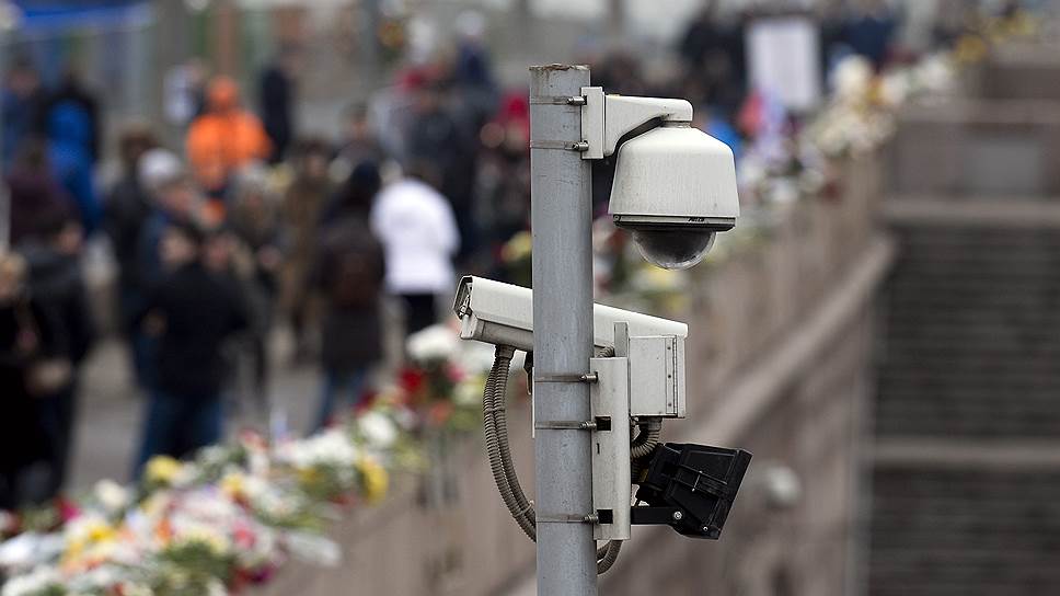 Защита семьи Бориса Немцова просит ФСО показать видео с Большого Москворецкого моста