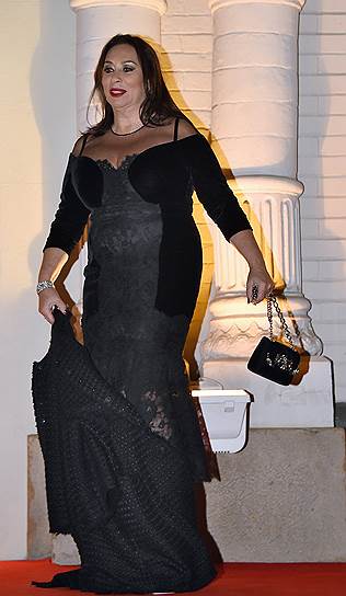 Вице-президент Mercury Алла Вербер на открытии нового бутика Dolce&Gabbana. Именно она делала первые по-настоящему крупные закупки у молодых модельеров, в выигрыше остались все.