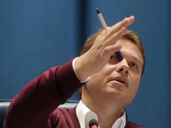 Руководитель департамента транспорта и развития дорожно-транспортной инфраструктуры Максим Ликсутов 