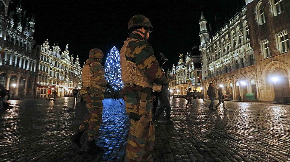 Организатор парижских терактов мог cбежать в Германию