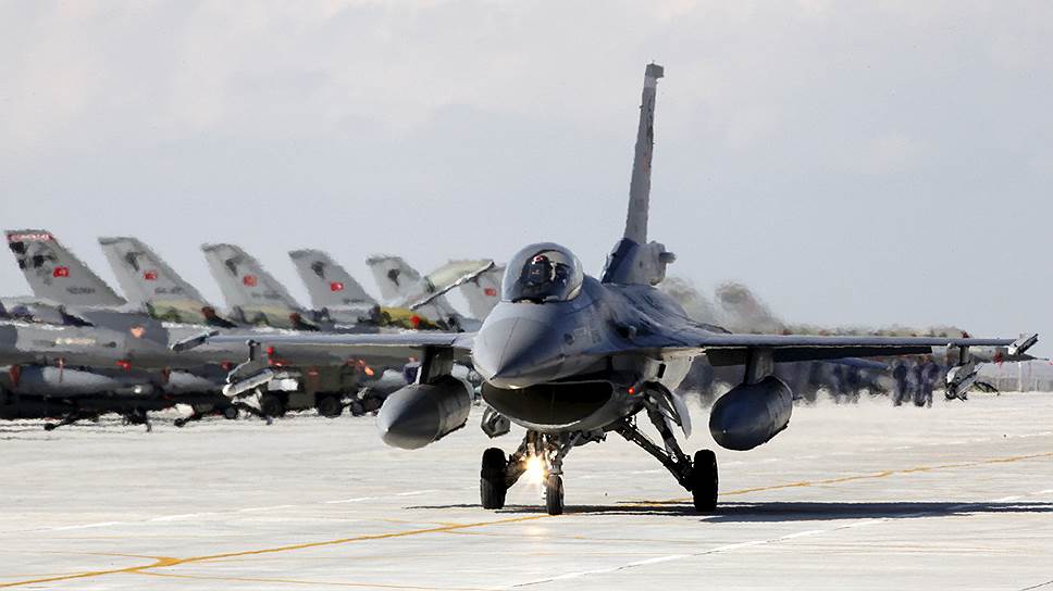 Почему турецкие ВВС перестали бомбить «Исламское государство»