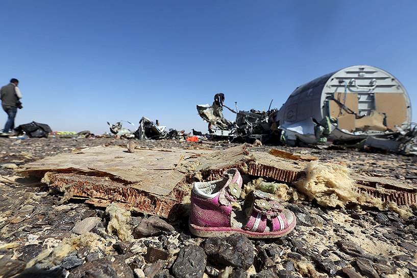 31 октября. Крушение в результате теракта российского Airbus A321 в Египте
