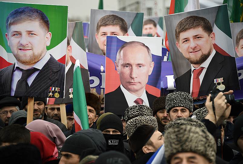 22 января. В Грозном прошел митинг в поддержку президента России Владимира Путина и главы Чечни Рамзана Кадырова 