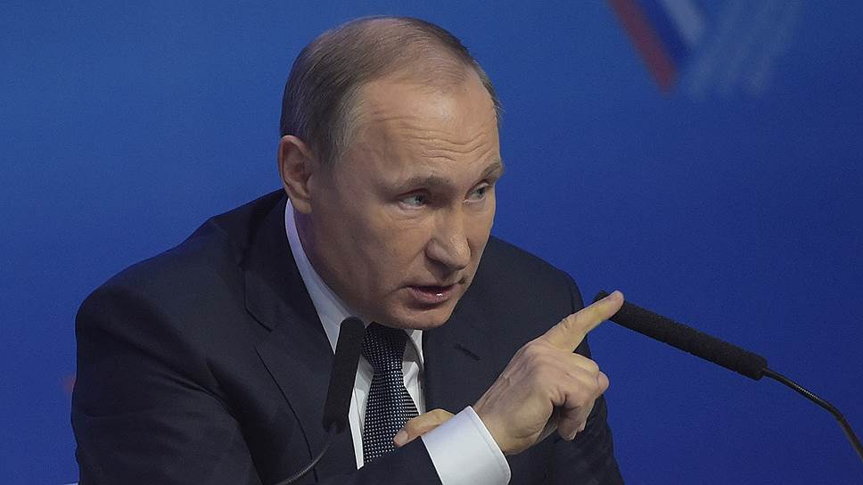 Владимир Путин признался, что любит идеи коммунизма