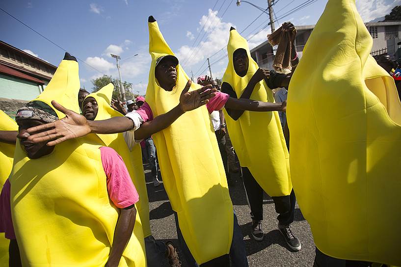 Порт-о-Пренс, Гаити. Акция сторонников бананового фермера, кандидата в президенты страны Жовенеля Моиза
