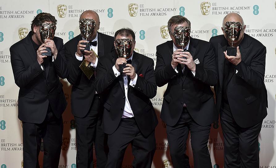 Звукорежиссеры фильма «Выживший», ставшего главным триумфатором премии BAFTA-2016. Всего картина победила в пяти номинациях: «Лучшая мужская роль», «Лучший режиссер» и «Лучший фильм», а также «Лучшая работа оператора» и «Лучший звук»