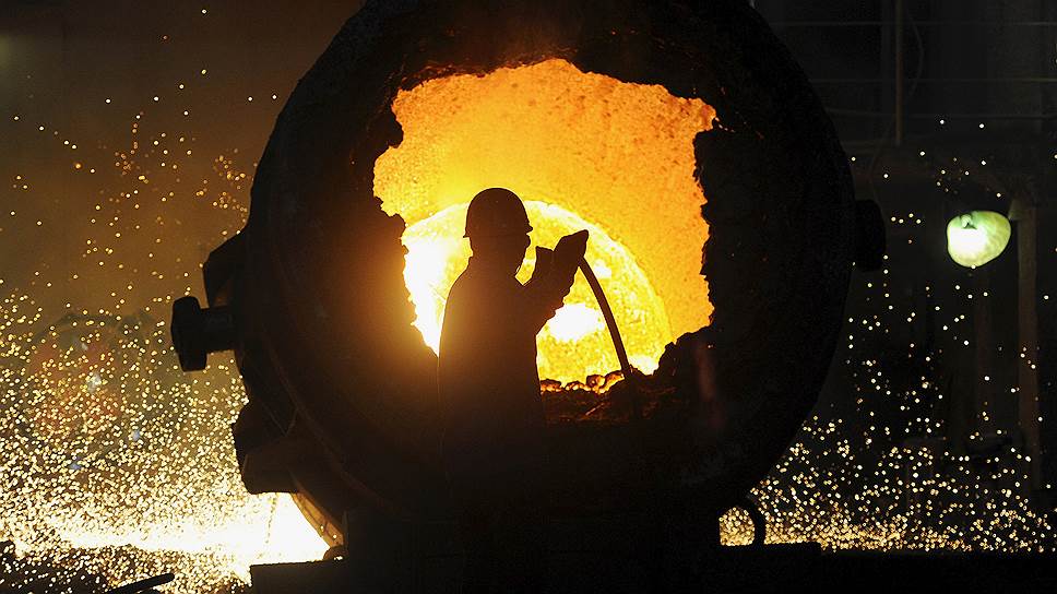 Какие реформы китайские власти собирались провести в сталелитейной промышленности