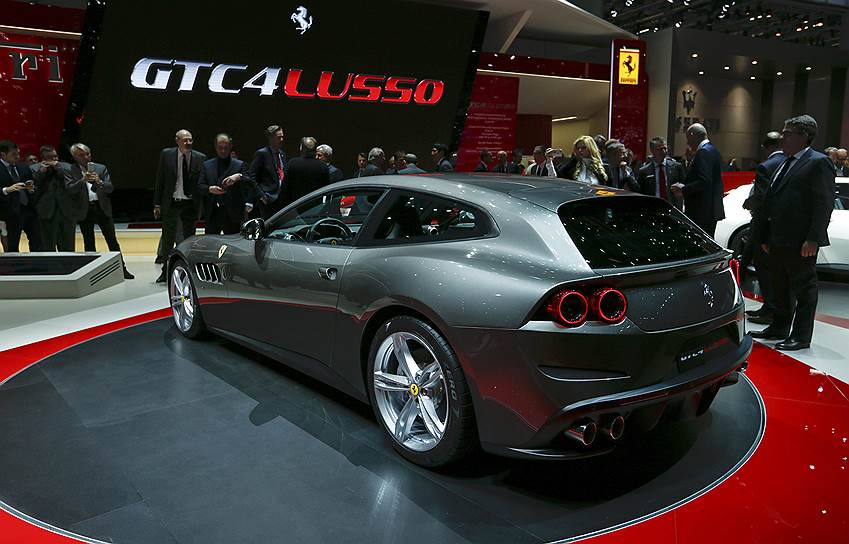 Ferrari GTC4Lusso