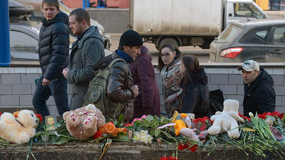 В Кремле и Госдуме одобрили реакцию ТВ на убийство девочки няней в Москве