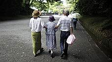 Японские пенсионеры ринулись в тюрьму