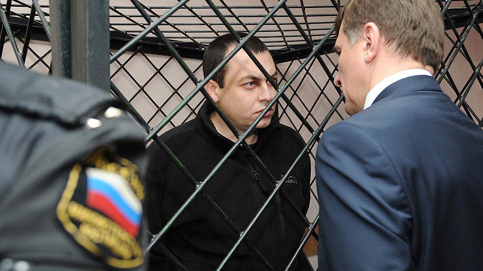 Осужденный полицейский из Кущевки вернулся домой